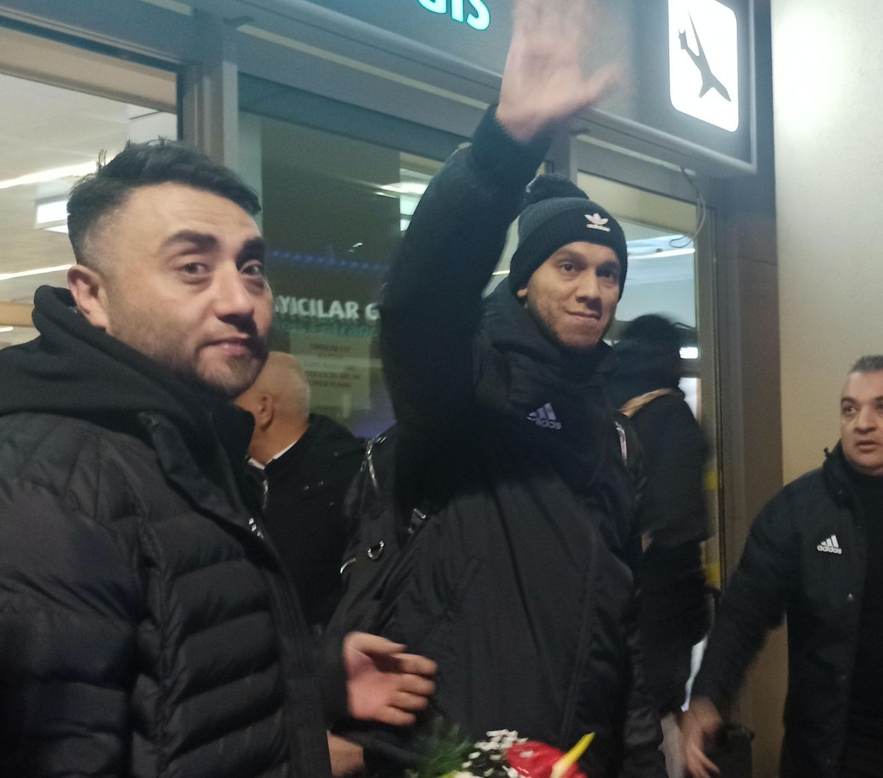 Beşiktaş kafilesi Konya'da... Önder Karaveli'ye sevgi seli 3