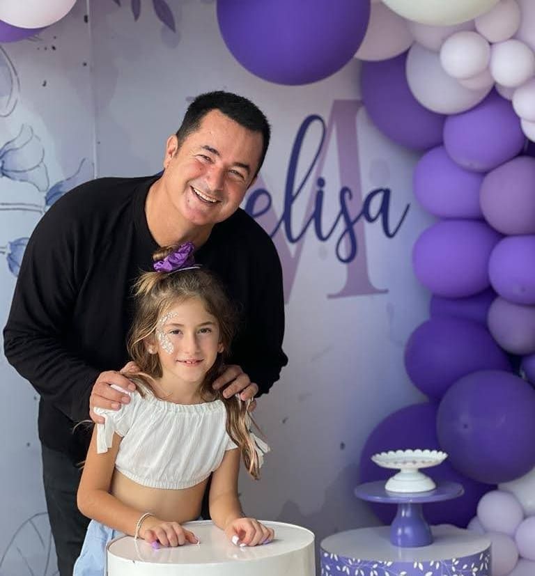 Şeyma Subaşı uslanmadı! Kızı Melisa Ilıcalı'nın tırnaklarına tepki yağdı 10