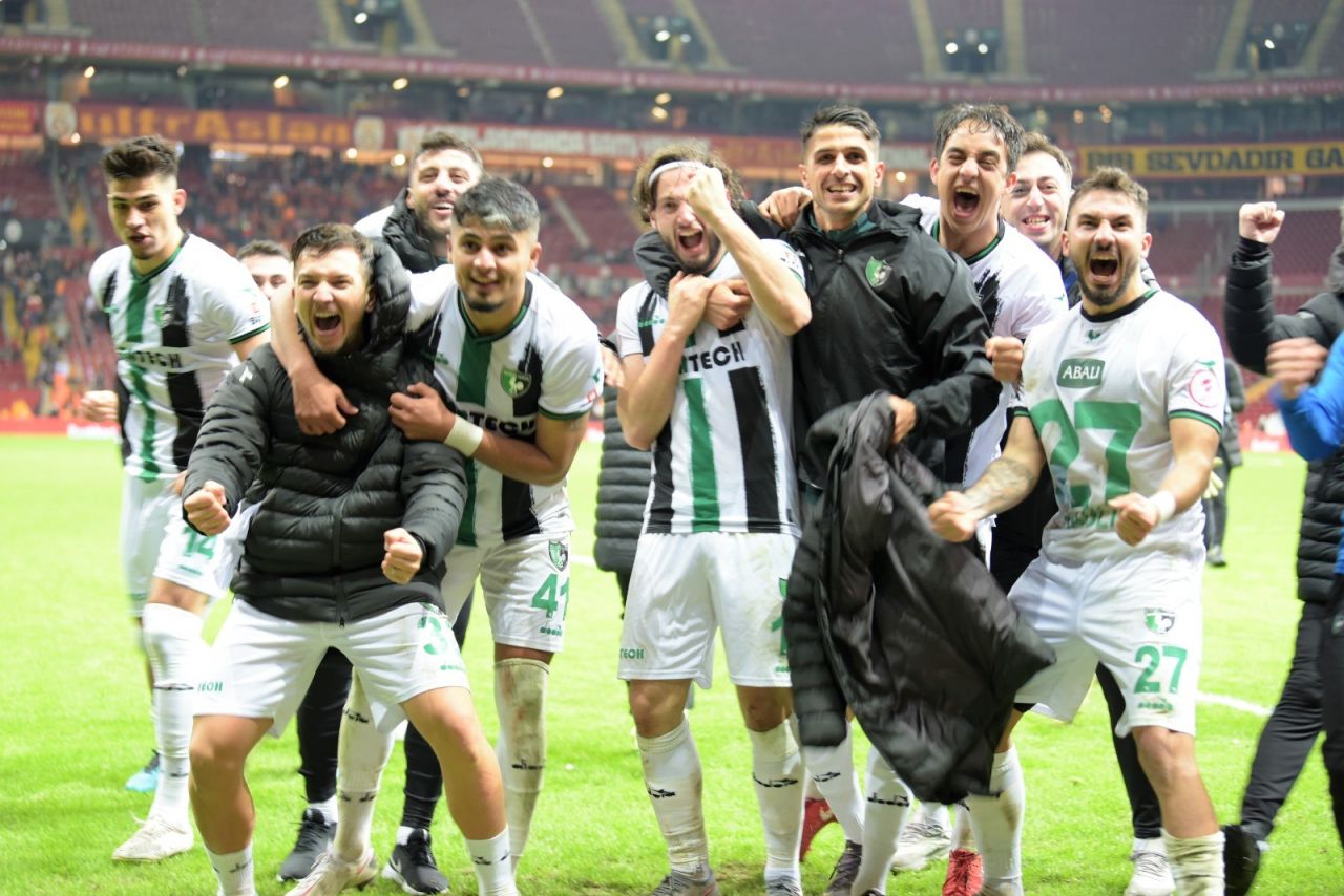 Fethi Akcan: Galatasaray zaferi, horozun silkinişi ve dirilişin başlangıcı olacak 3