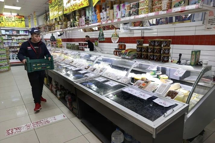 "Bir ay sonra marketlerde fiyatlar yüzde 40 aşağı inecek" 4