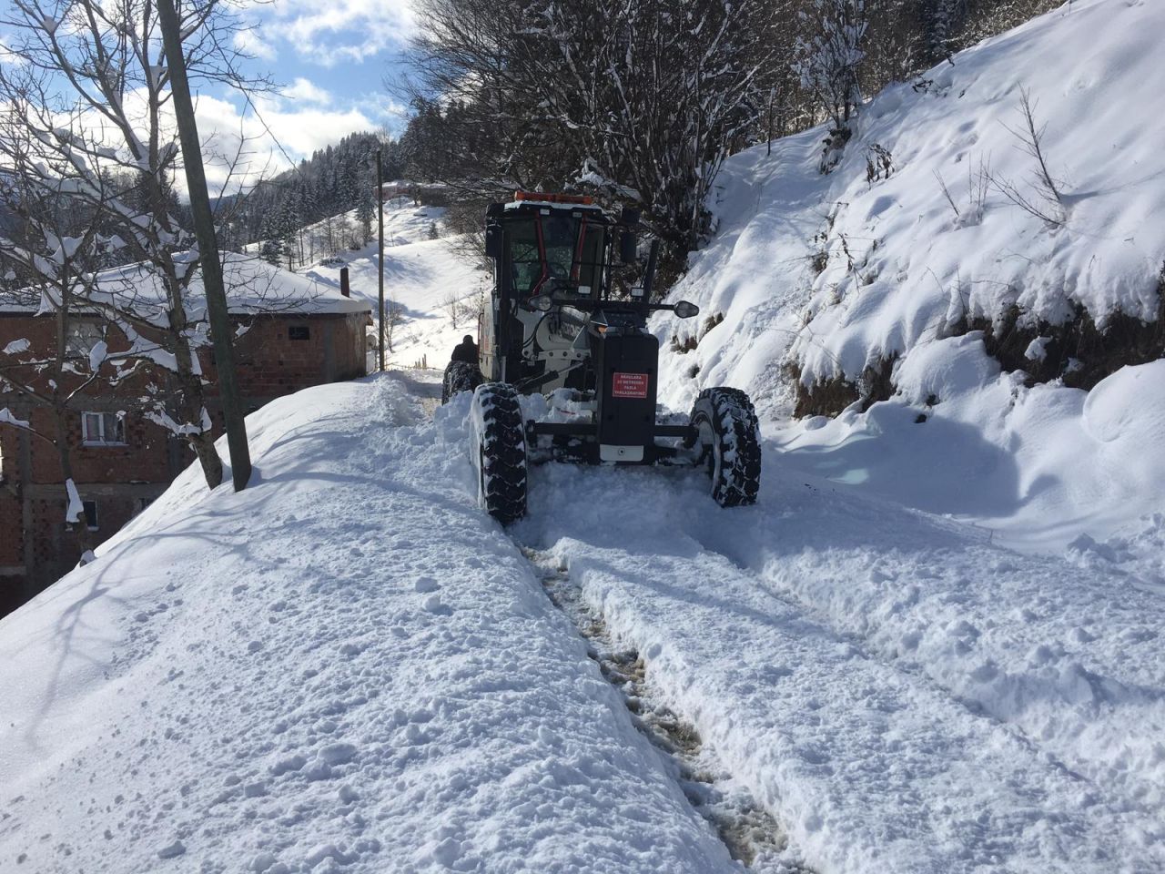 Ordu ve Giresun’da 5 ilçede okullar kar nedeniyle tatil edildi 2