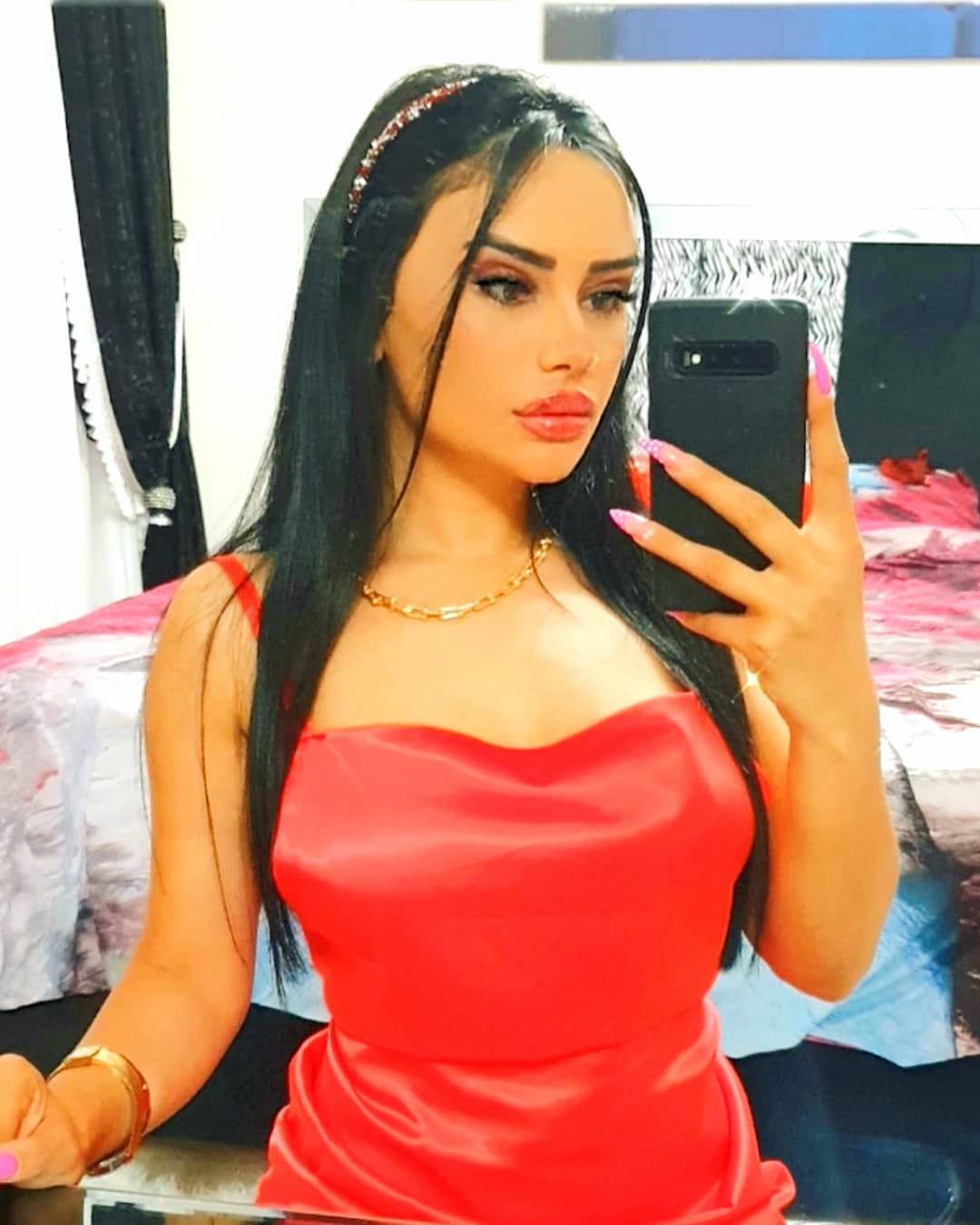 Evleneceksen Gel'in gelin adayı Naz Mila'dan şok itiraf: 'Aslında bakireyim' 9