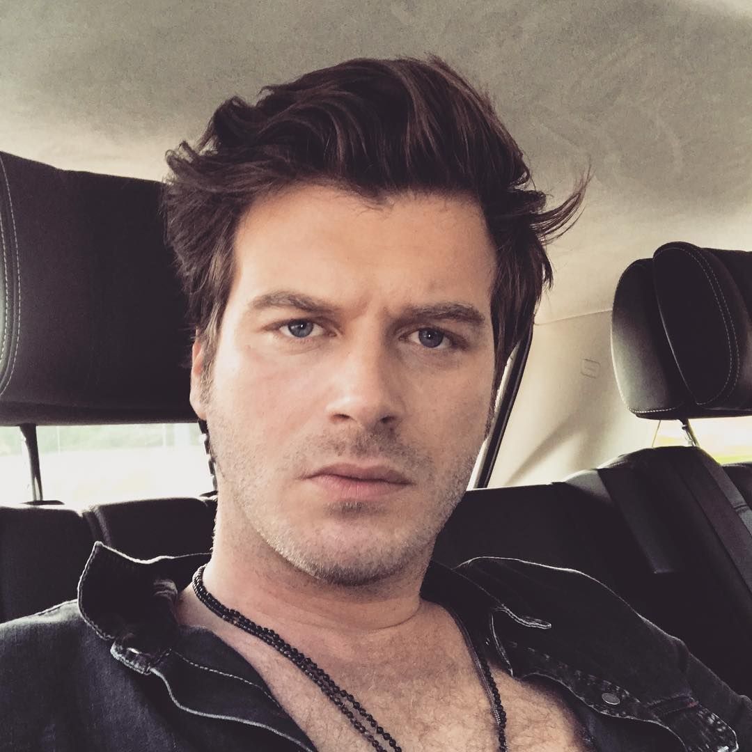 Kıvanç Tatlıtuğ yeni fotoğrafını paylaştı, Instagram yıkıldı 1