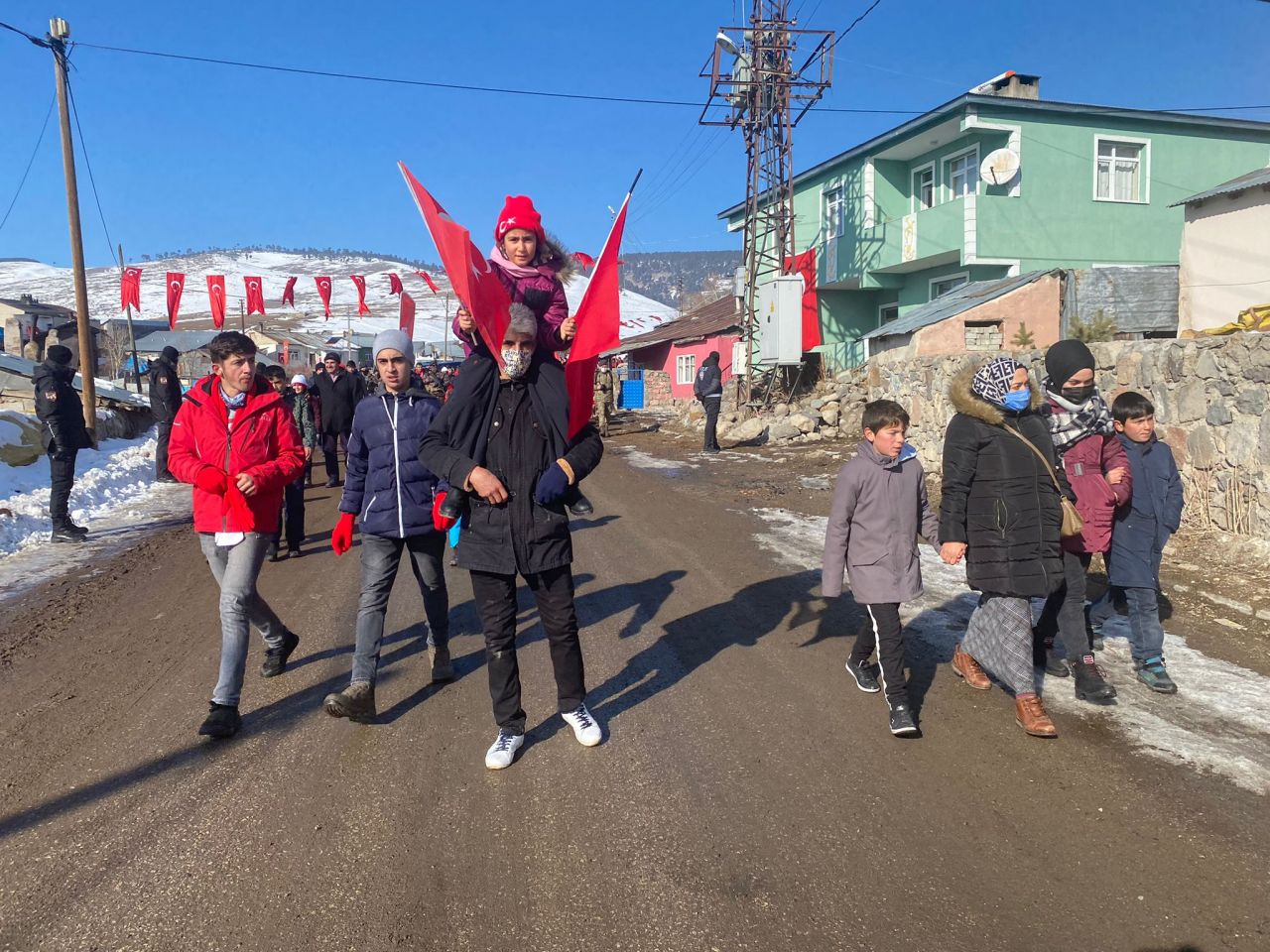 SuperHaber Sarıkamış'ta! Kars'ta binlerce vatandaş şehitlerimizi anmak için yürüdü 9