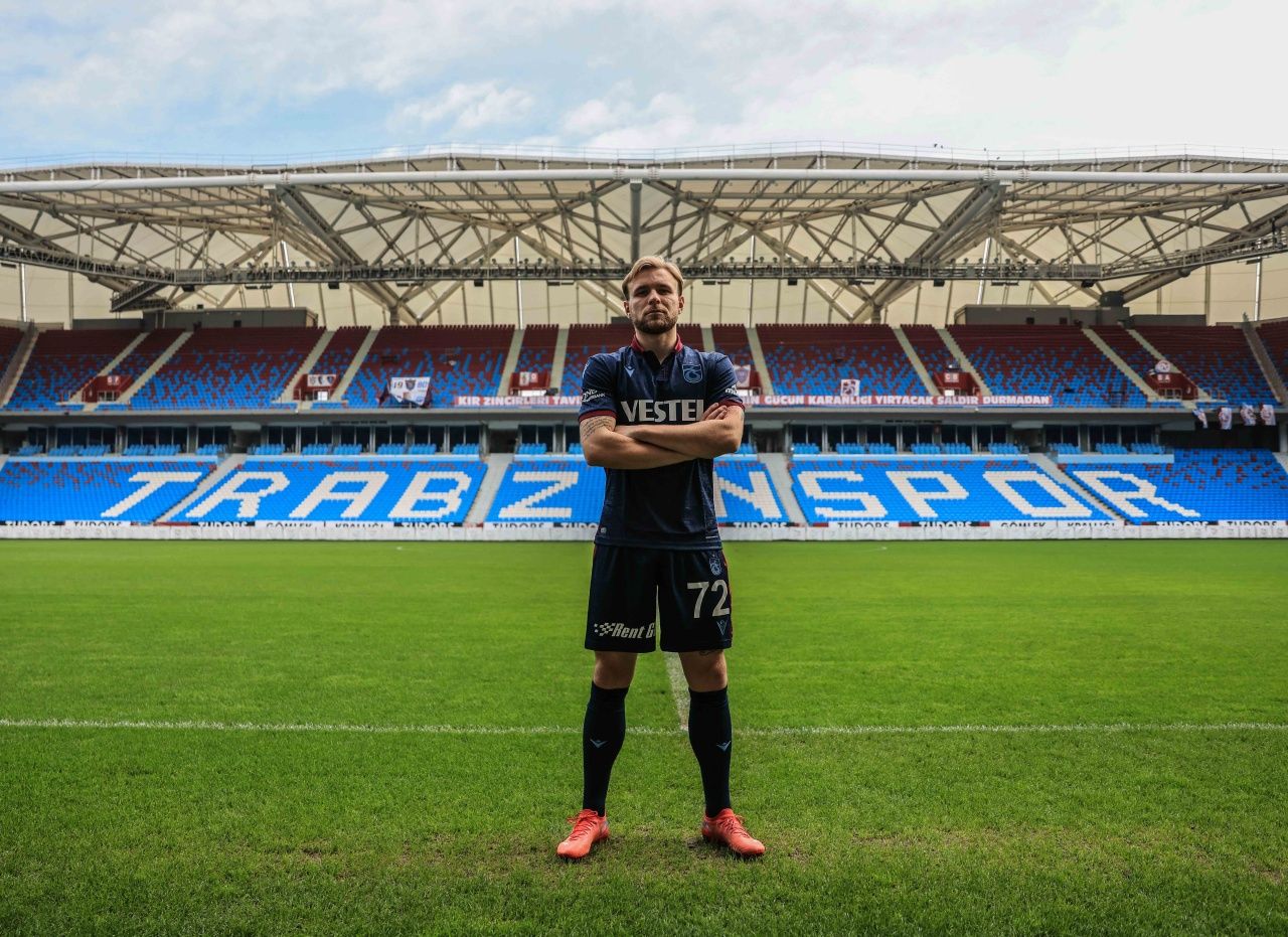 Tymoteusz Puchacz sezon sonuna kadar kiralandı... Trabzonspor'un Polonyalı sol bekinin alacağı rakam belli oldu 4