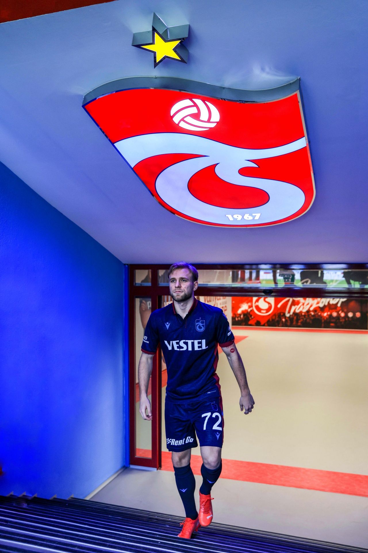 Tymoteusz Puchacz sezon sonuna kadar kiralandı... Trabzonspor'un Polonyalı sol bekinin alacağı rakam belli oldu 6