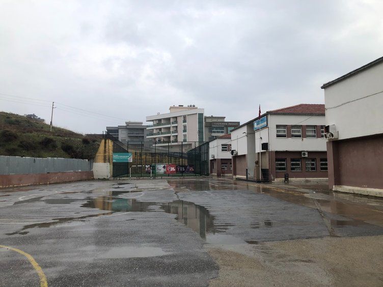 Sapık kantinciden mide bulandıran hareket! 15 öğrenciyi taciz etmiş! Müdür ve öğretmenler de... 1