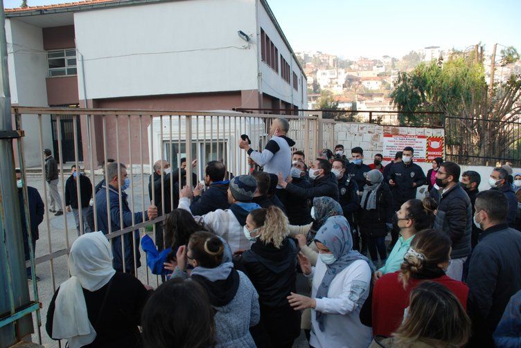 Sapık kantinciden mide bulandıran hareket! 15 öğrenciyi taciz etmiş! Müdür ve öğretmenler de... 8
