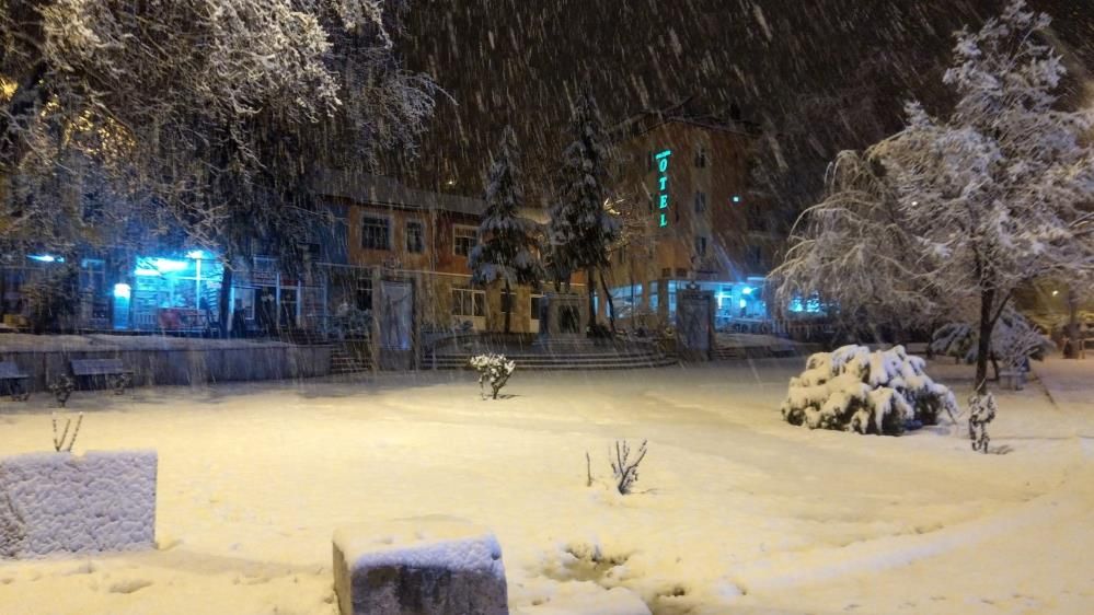 Eğitime kar engeli... İşte okulların tatil edildiği iller! 1