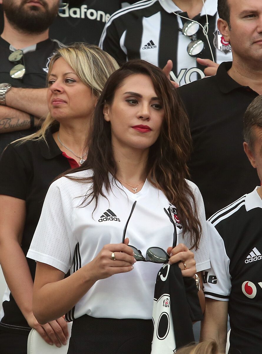 Bez Bebek'in Merve'si ve Caner Erkin'in eşi Şükran Ovalı'nın estetiksiz halini tanıyamayacaksınız 28