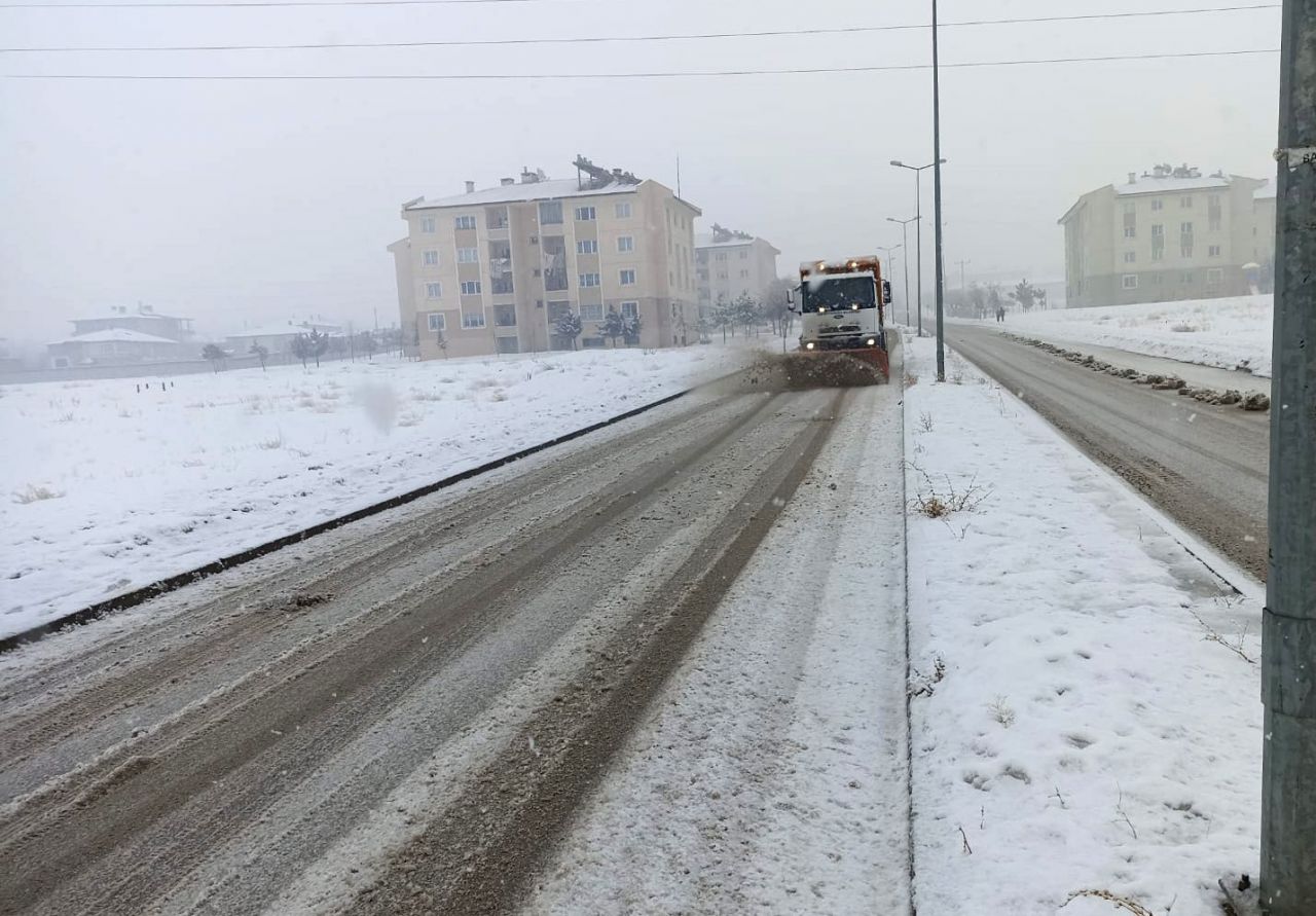 Eğitime kar arası! Yarın bu illerde okullar tatil 4