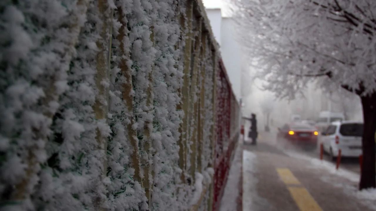 Valilikler peş peşe duyurdu! Okullar tatil edildi... İşte o il ve ilçeler... 11