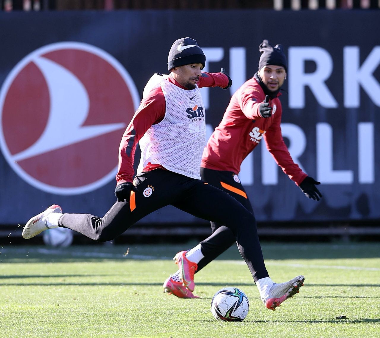 Florya'da Domenec Torrent kanunları ve Omar Elabdellaoui sevinci 10