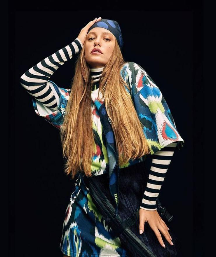 Yaz Boyunca Ayağından Çıkarmadı! Serenay Sarıkaya'nın ayağındaki ipin sırrı çözüldü 4