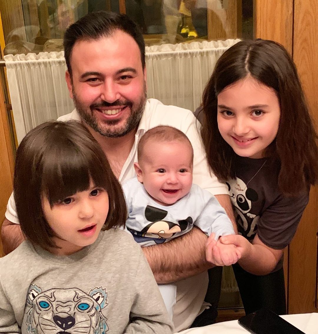 Selçuk Tektaş'ın vefatıyla yıkılan Alişan yaşadıklarını gözyaşları içinde anlattı 13
