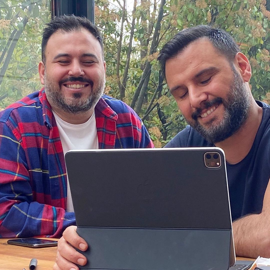 Selçuk Tektaş'ın vefatıyla yıkılan Alişan yaşadıklarını gözyaşları içinde anlattı 14