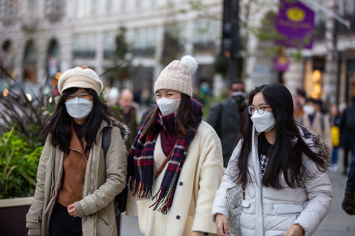 Tıbbi maskelerin insanları daha çekici gösterdiği kanıtlandı! İşte kadınların en çekici bulduğu yüz maskesi 5