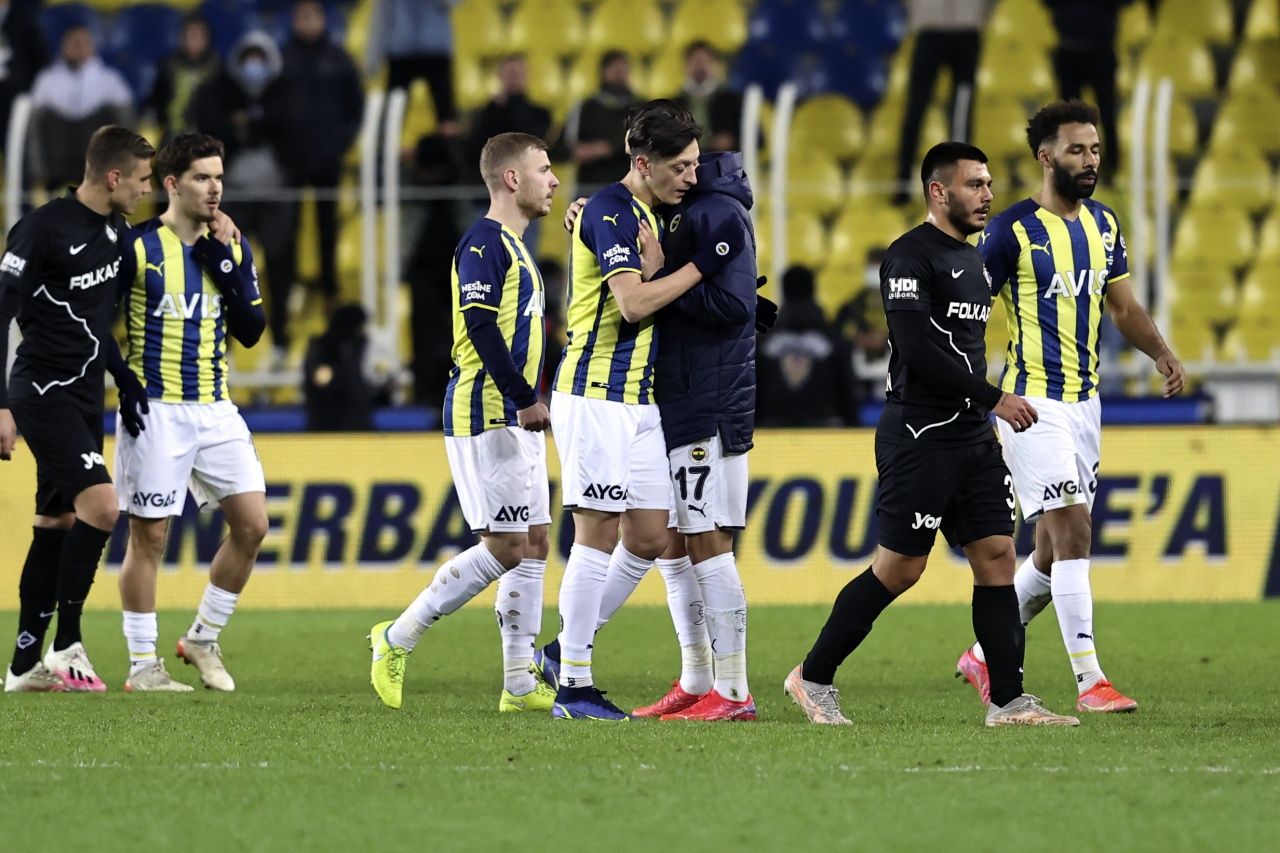 İsmail Kartal: Samandıra'da kalıyorum, oyuncuları ikna etmeye çalışıyorum 2