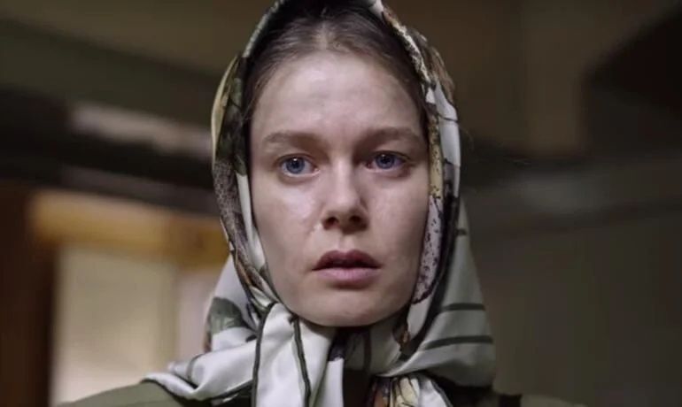 Burcu Biricik İçin Oyunculuk İkinci Planda! Camdaki Kız Nalan'ın Asıl Mesleğini Duyun! 4