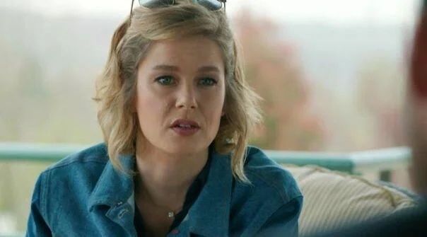 Burcu Biricik İçin Oyunculuk İkinci Planda! Camdaki Kız Nalan'ın Asıl Mesleğini Duyun! 13