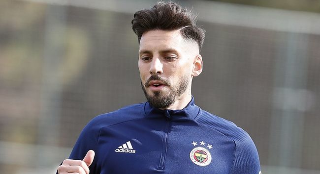 Kim Min Jae ayrılık kararı aldı... Güney Koreli stoper Fenerbahçe'den ayrılmak istiyor 1
