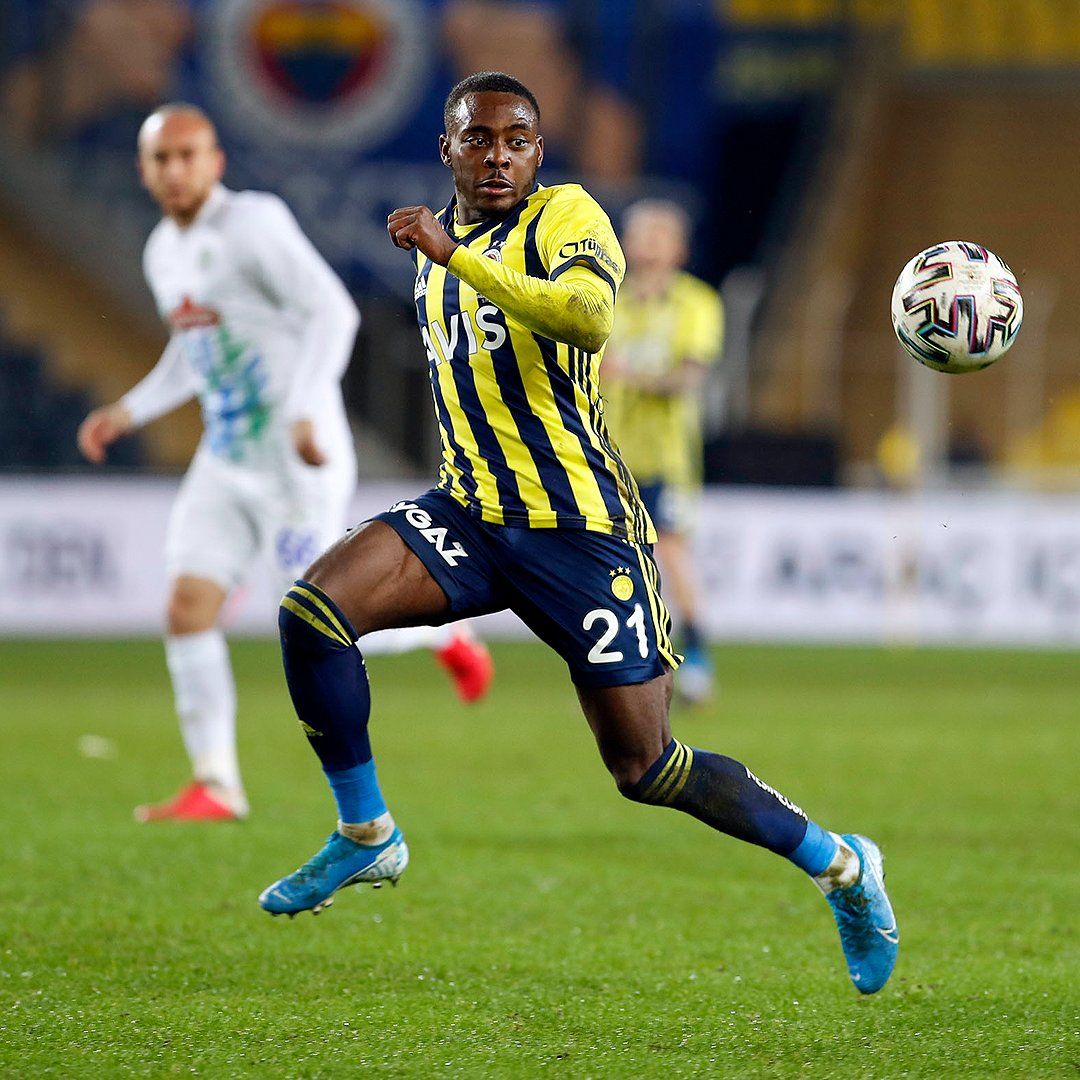 Kim Min Jae ayrılık kararı aldı... Güney Koreli stoper Fenerbahçe'den ayrılmak istiyor 3