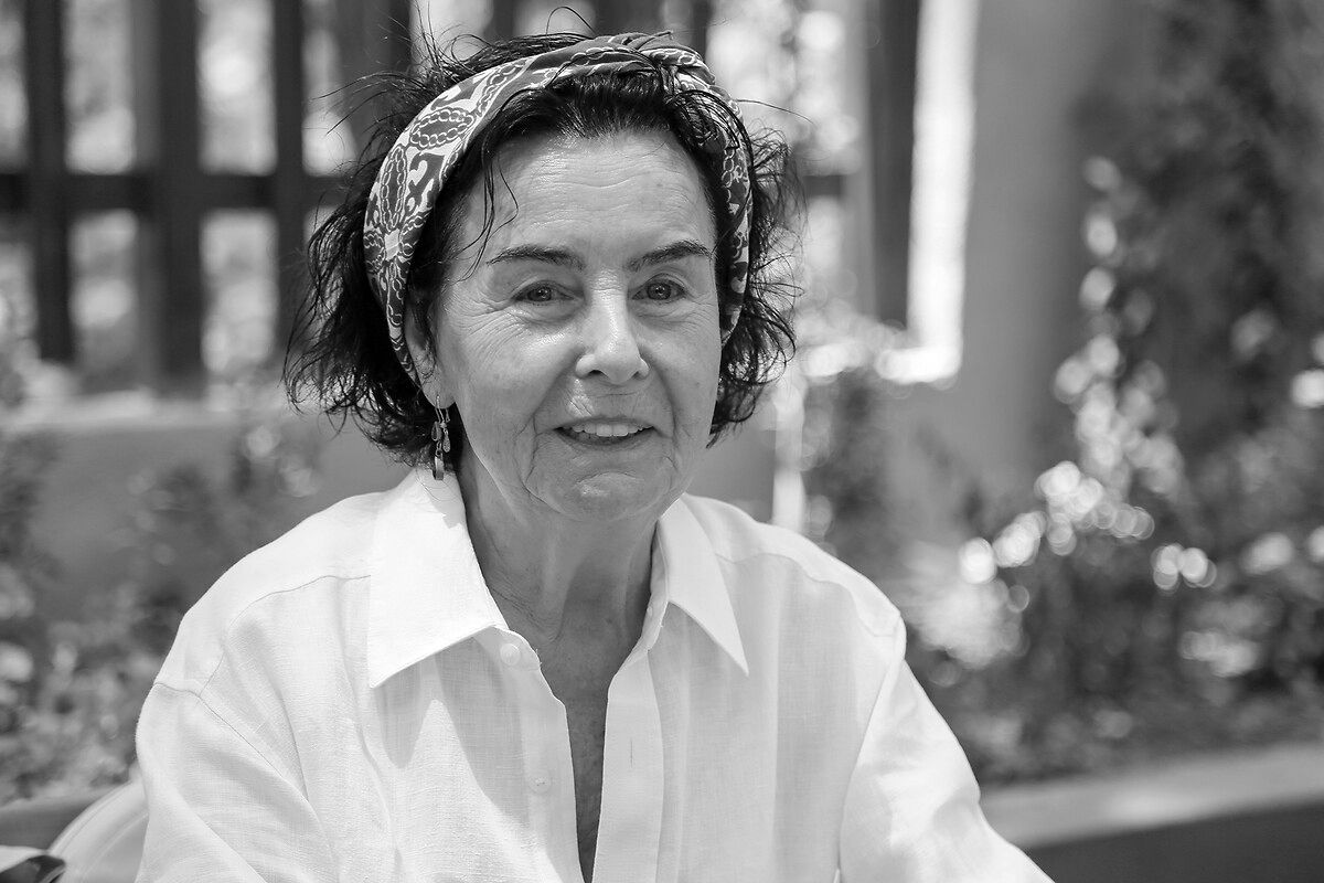 Sanat camiasının ünlü isimlerinden Fatma Girik paylaşımları... Usta oyuncuya böyle veda ettiler 3