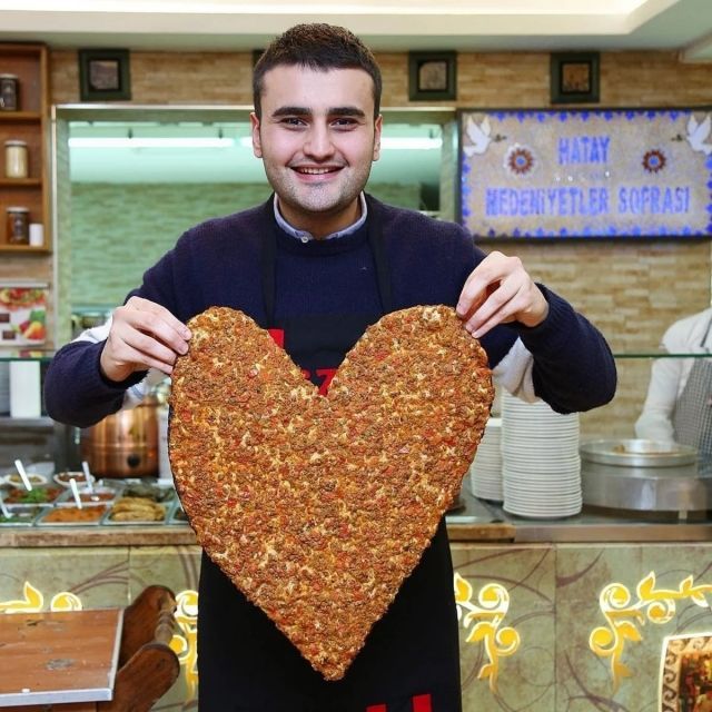 Ünlü şef ve sosyal medya fenomeni CZN Burak mum gibi eridi! Fazla kilolarından kurtuldu 27