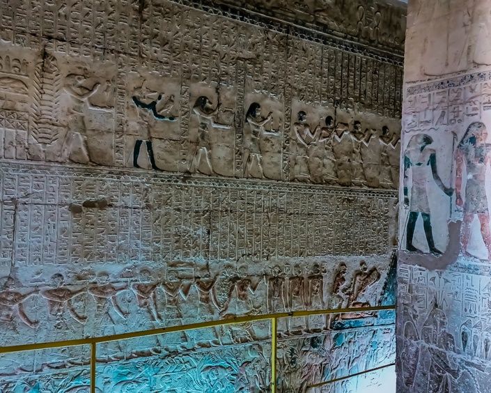 Mısır'da etrafı dağlarla çevrili "yeraltı hayvan mezarlığı" gizemini koruyor 23