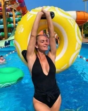 Nagihan Karadere Survivor 2022 Öncesi Bikinili Pozları İle Büyüledi! Parkurda Başka Plajda Bambaşka 2