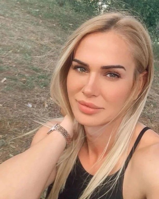 Nagihan Karadere Survivor 2022 Öncesi Bikinili Pozları İle Büyüledi! Parkurda Başka Plajda Bambaşka 9