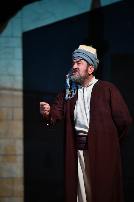 Şair ve mutasavvıf Şemseddin Sivasi'nin hayatı 'Lâl' oyunu ile sergilenecek 8
