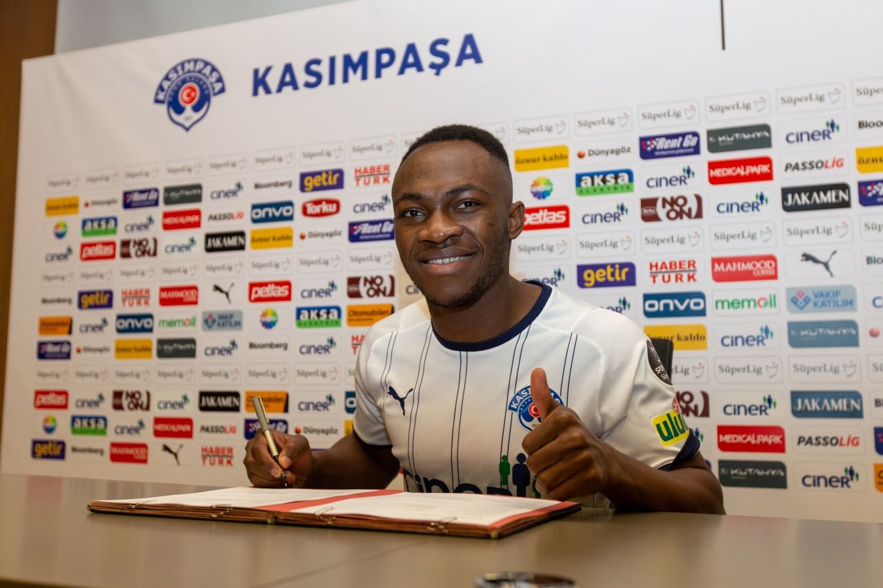 Son gün transferleri... Loic Remy ve Damien Djokovic, Adana Demirspor'da 6