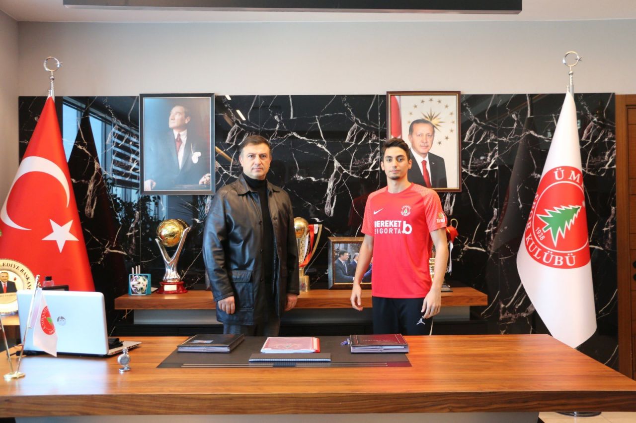 Son gün transferleri... Loic Remy ve Damien Djokovic, Adana Demirspor'da 14