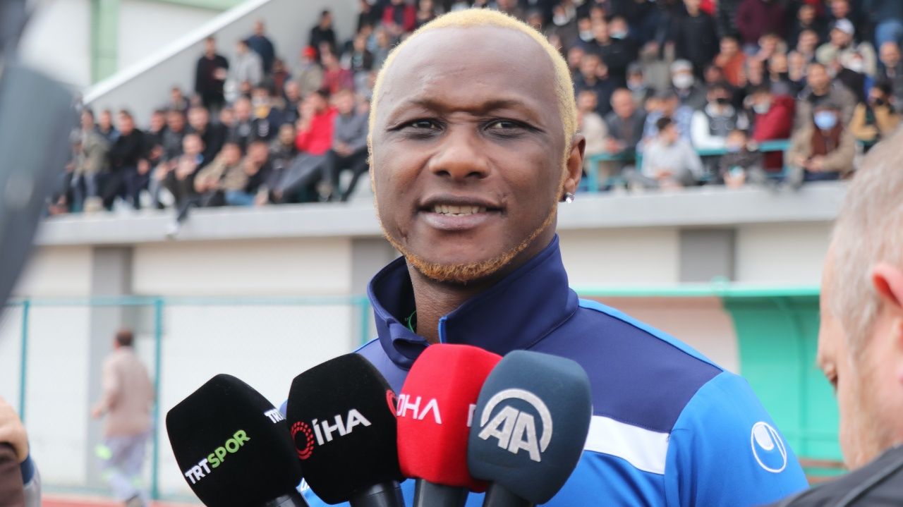 Ibrahima Yattara ilk maçında Yeşil Çivril Belediyespor'a 3 puanı kazandırdı 4