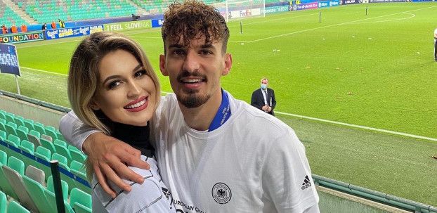 Vesa Berisha'yı çıldırtan yorum! Kocasını eleştiren bir Fenerbahçe taraftarına sosyal medyada ateş püskürdü 4