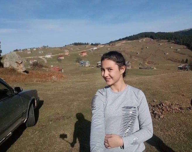 16 yaşında boğazı kesilen Sıla Şentürk'ün acısı yüreğimizi yaktı! Sosyal medya ayağa kalktı 4