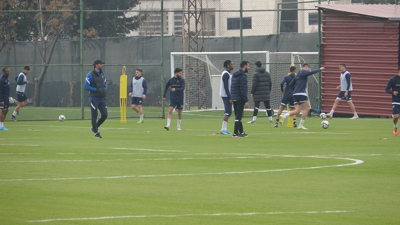 Yassine Benzia transferinin perde arkası... Ömer Erdoğan'dan Cezayirli'ye övgüler 5