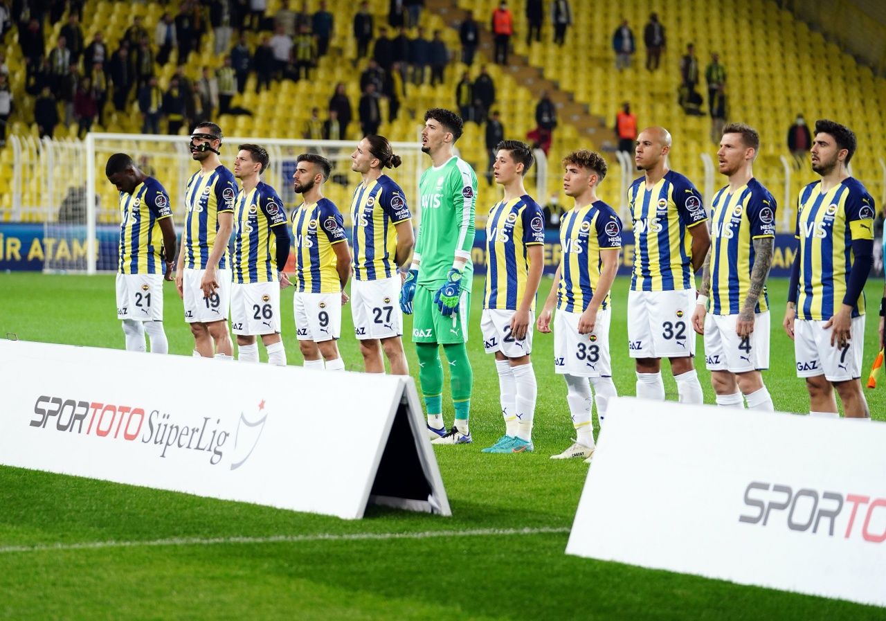Arda Güler ve Çağtay Kurukalıp, Fenerbahçe - Hatayspor maçına ilk 11'de başladı 4