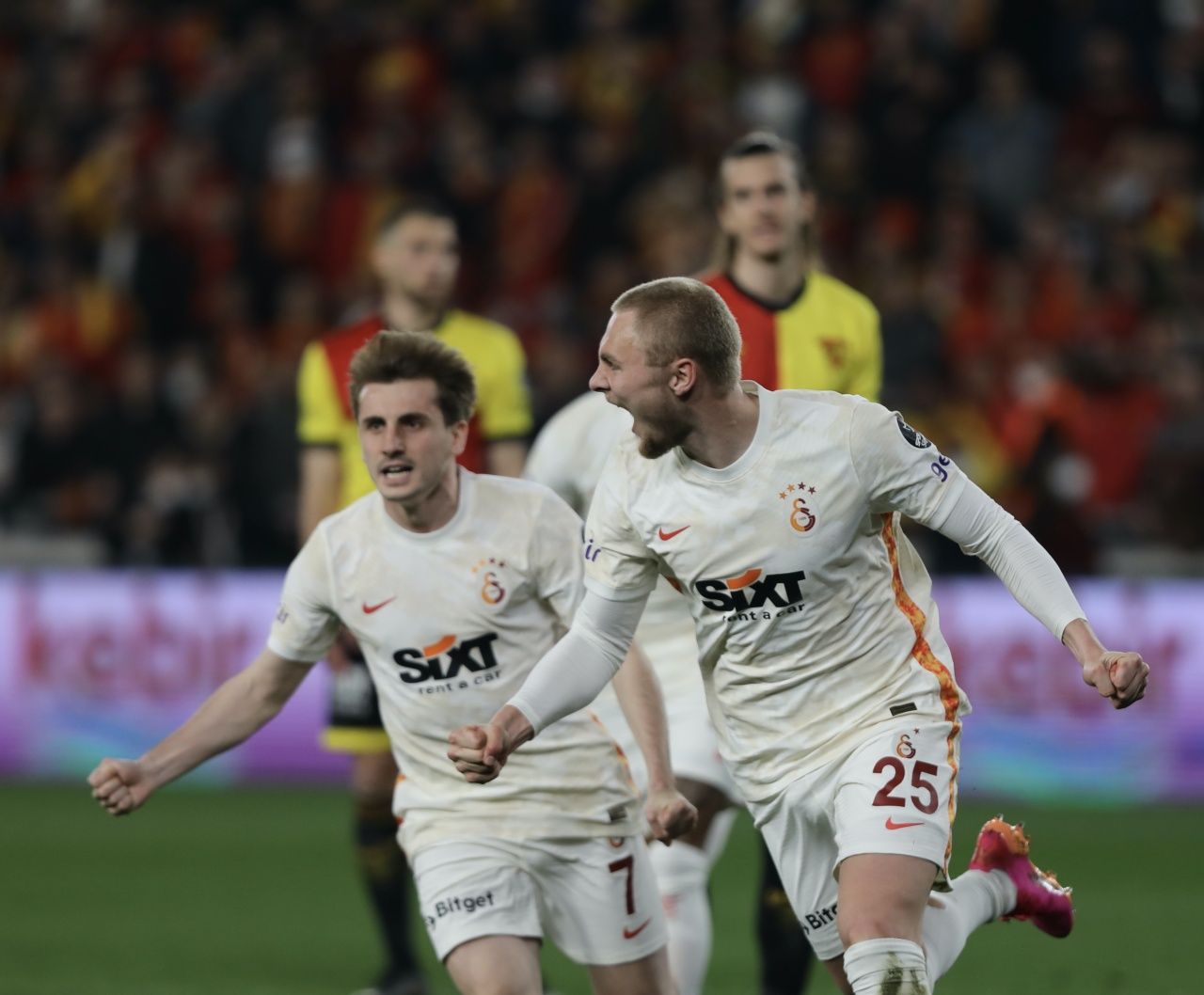 Victor Nelsson'un mentörü Semih Kaya... 5