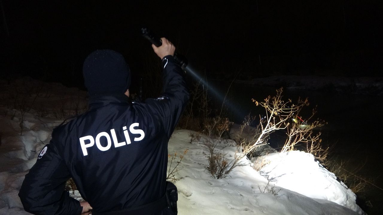 Liseli kız köprüden düştü, arama çalışması başlatıldı 3