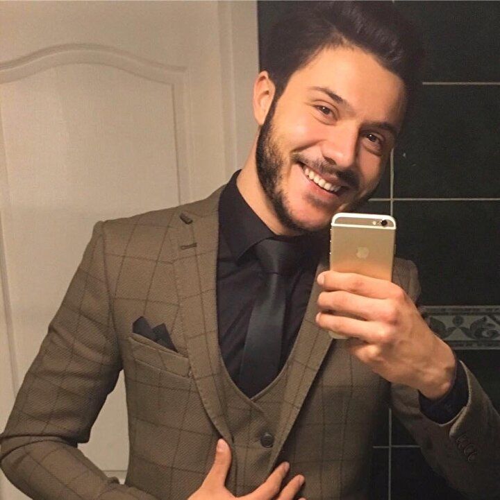 O Ses Türkiye yarışmacısı Talha Burak Karayılan, silahlı saldırıya uğradı! Dehşet anları kamerada... 2