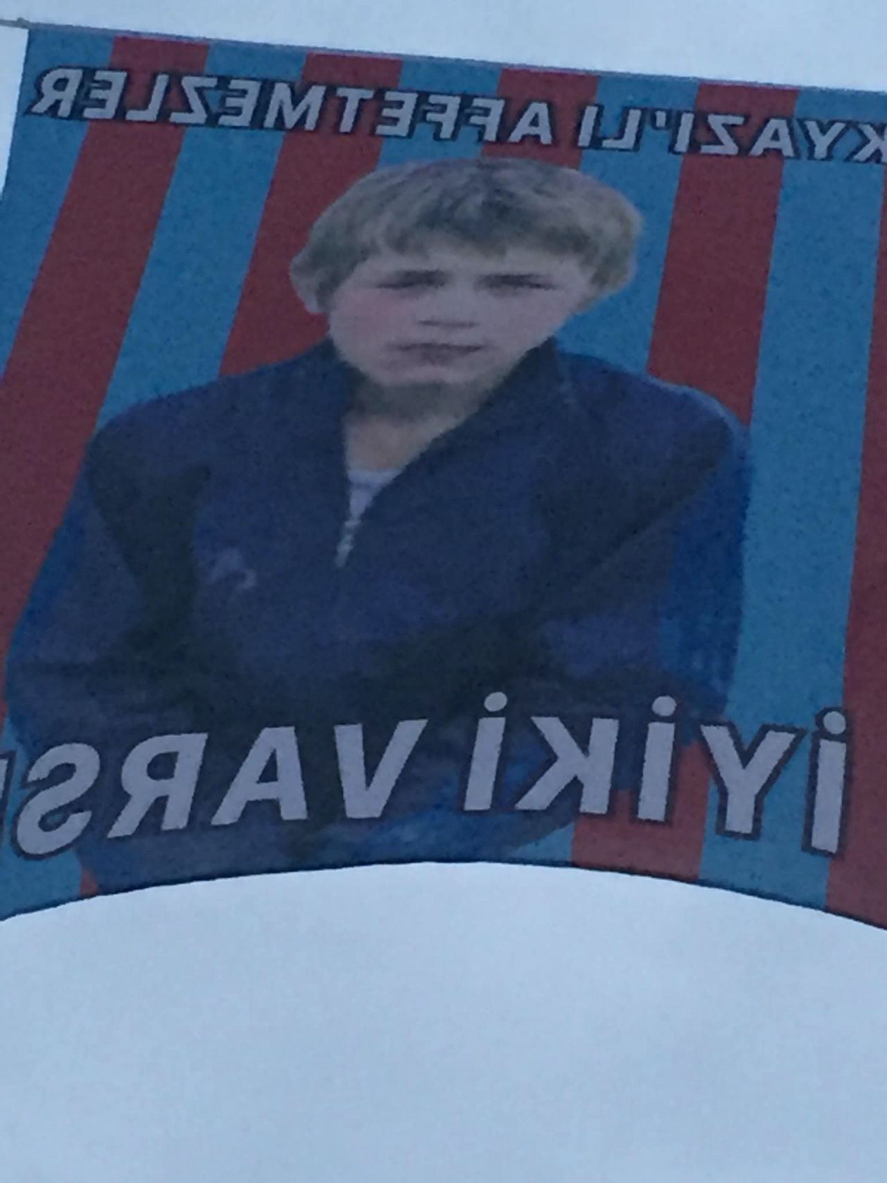 Trabzon'da şampiyonluk provaları... Taraftarlar şehri süslemeye başladı 7