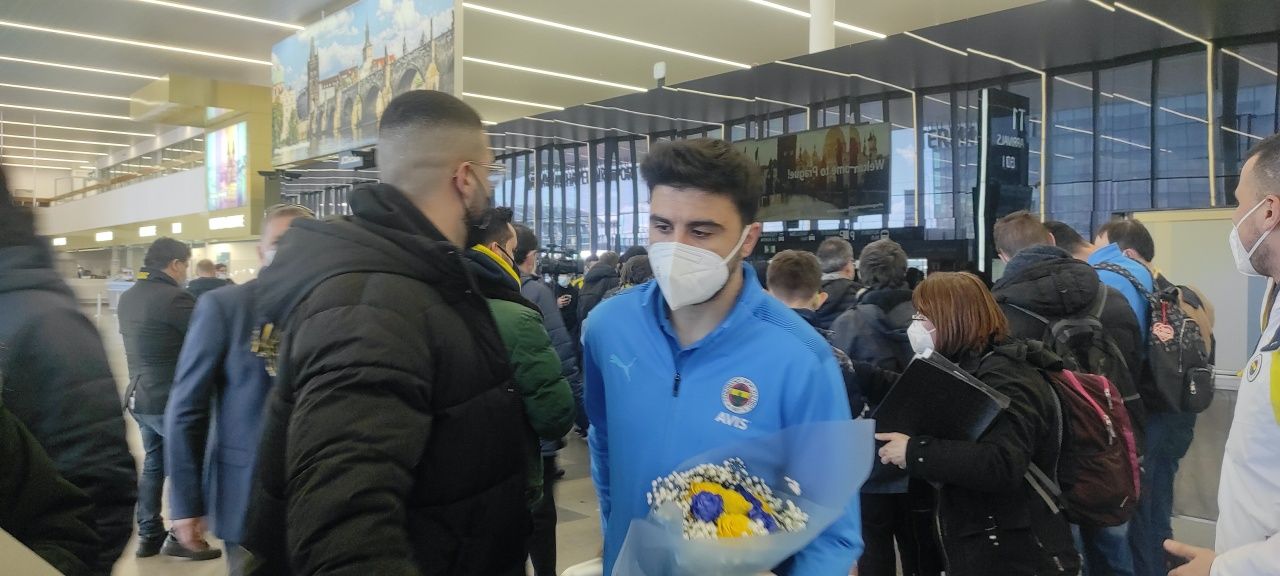 Fenerbahçe kafilesi Prag'da... 6