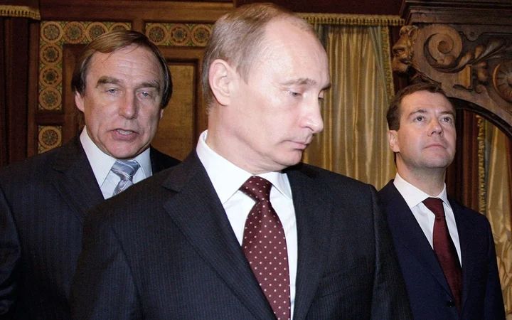 Putin'in gizli servetini elinde tutan isme büyük şok: AB yaptırım listesine alındı! 5