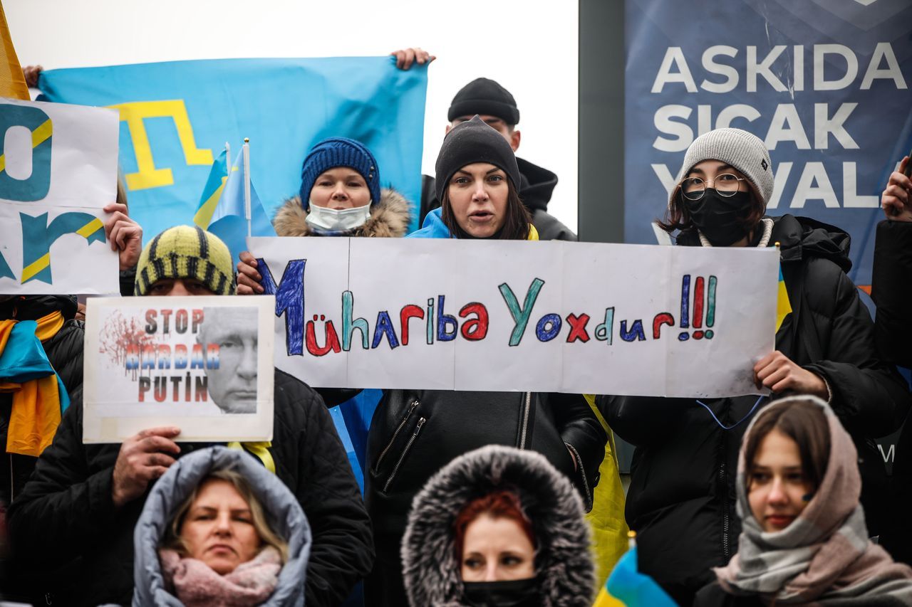 Rusya'yı protesto eden Ukraynalılar: Çocuklarınızı topraklarımızdan alın 3