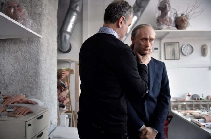 Vladimir Putin'in balmumu heykeli Paris müzesinden kaldırıldı 9