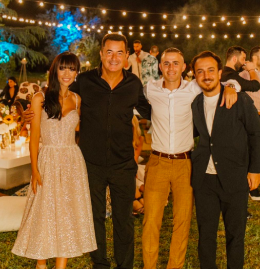 Dimitris Pelkas'ın düğünü Fener Rum Patrikhanesi'nde gerçekleşecek 9