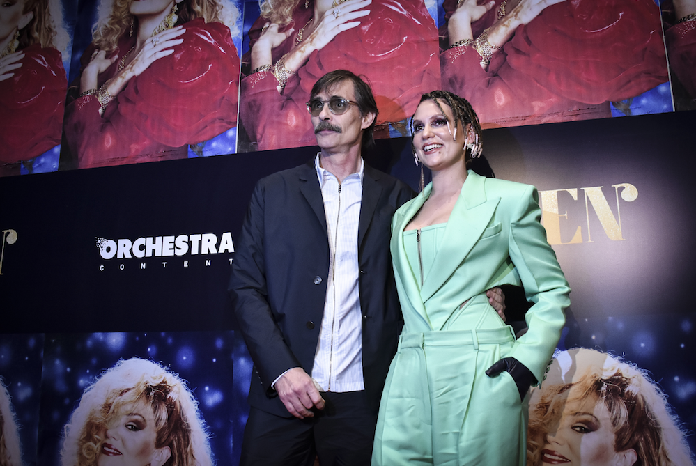 Farah Zeynep Abdullah, Bergen filminin galasında giydiği kıyafetine gelen eleştirilere yanıt verdi 11
