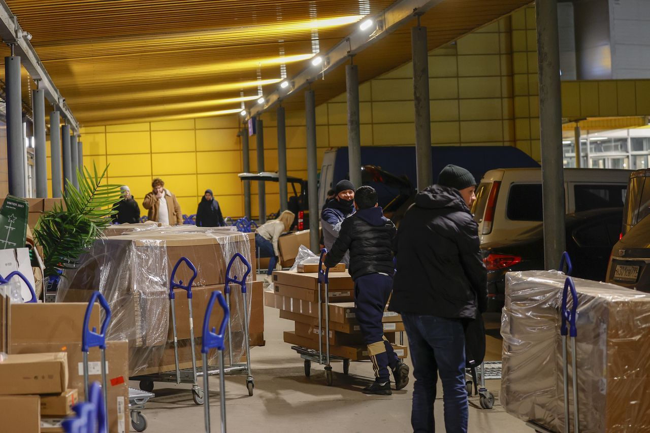 IKEA, H&M ve Mango Rusya'daki mağazalarını kapatacak 6